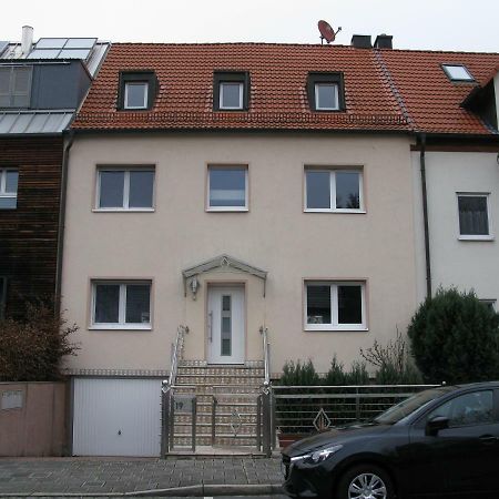 Messe-/Ferienwohnung Norimberga Esterno foto